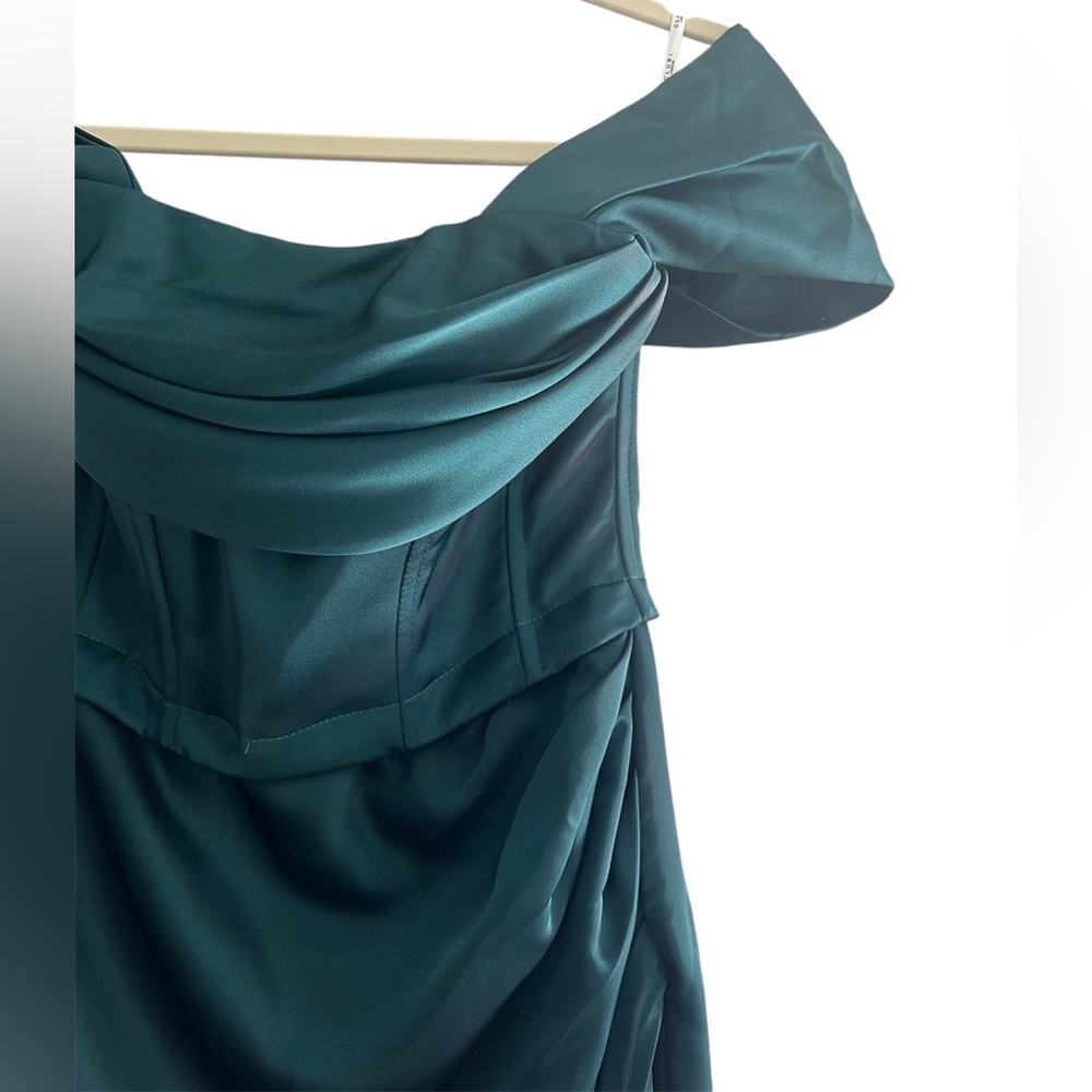 Kimberley Bottle Green Bardot Fishtail Satin Maxi Dress | Club L London | US 2 - Picture 7 of 13